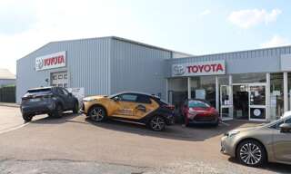 Commerce  650 m² à vendre à Saint-Clément (89100)