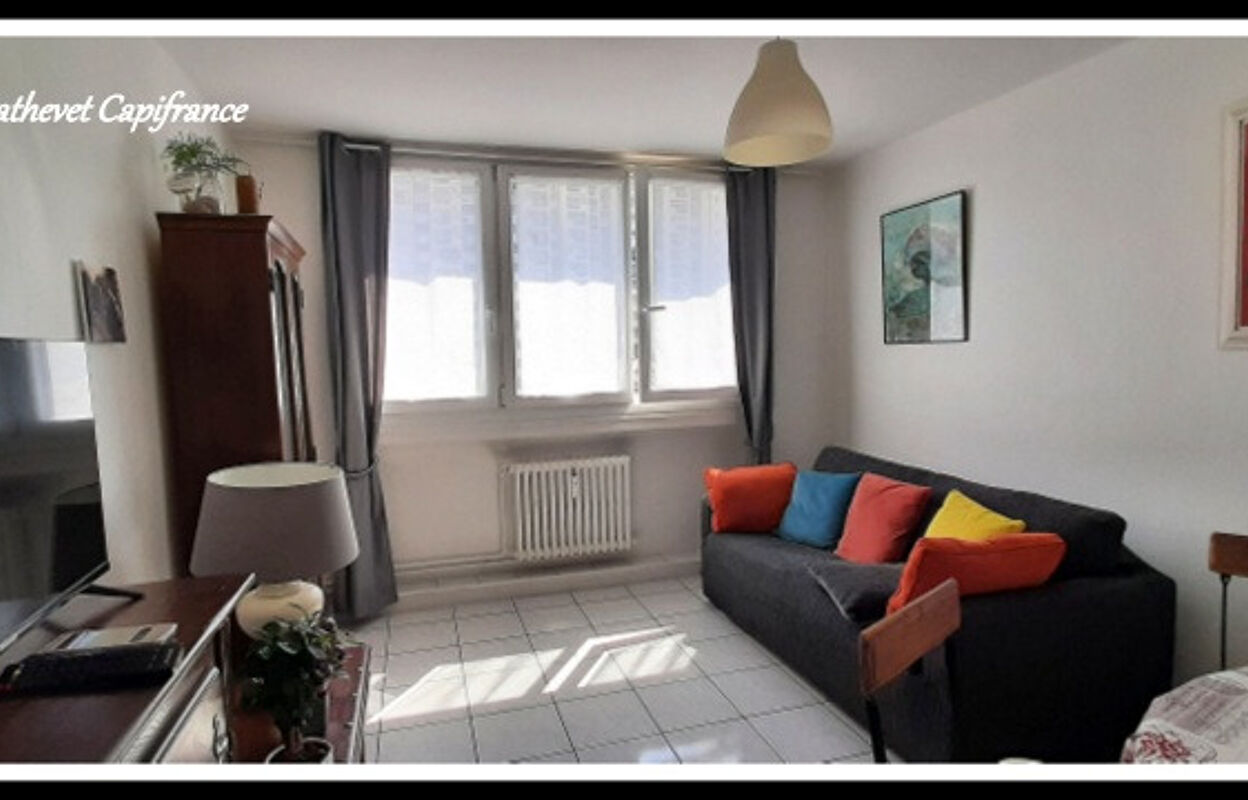 appartement 2 pièces 43 m2 à vendre à Saint-Étienne (42000)