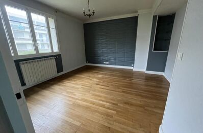 location appartement 1 150 € CC /mois à proximité de Claye-Souilly (77410)