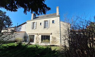 Maison 8 Pièces 257 m² à vendre à Loudun (86200)