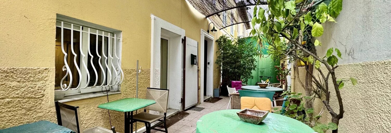 Immeuble  300 m² à vendre à Nice (06000)