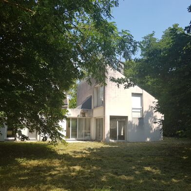 Maison 6 pièces 184 m²