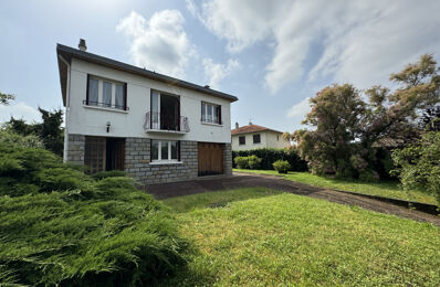 vente maison 273 000 € à proximité de Saint-Maurice (63270)