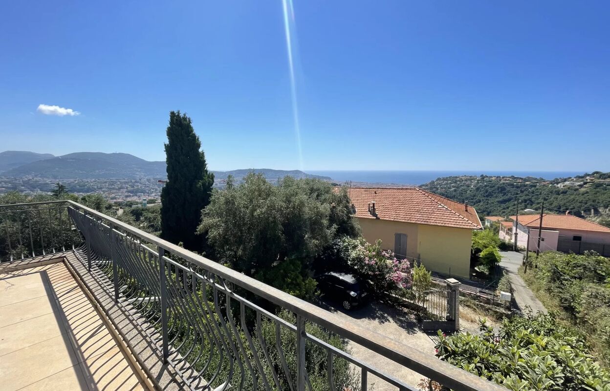 appartement 3 pièces 81 m2 à vendre à Nice (06100)