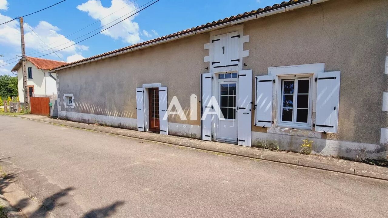 maison 3 pièces 102 m2 à vendre à Chassiecq (16350)