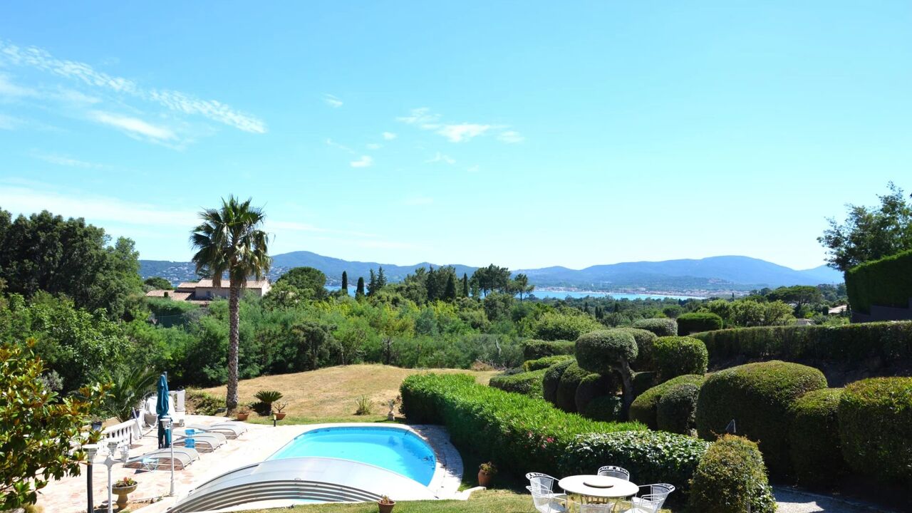 maison 10 pièces 267 m2 à vendre à Grimaud (83310)