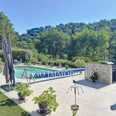 Maison 5 pièces 890000 €