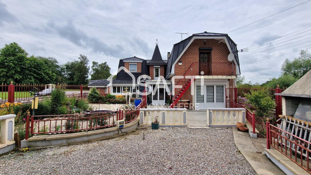 maison 12 pièces 280 m2 à vendre à Aire-sur-la-Lys (62120)