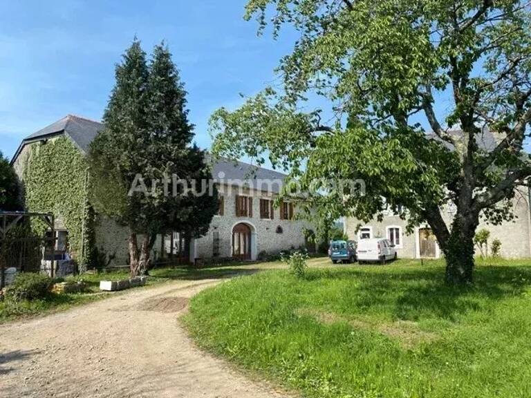 Maison 15 pièces  à vendre 500 m² — photo 1