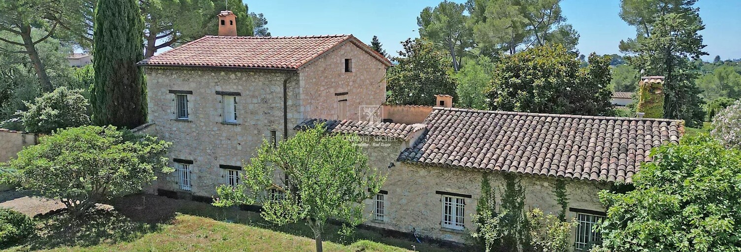 Maison 10 Pièces 292 m² à vendre à Le Rouret (06650)