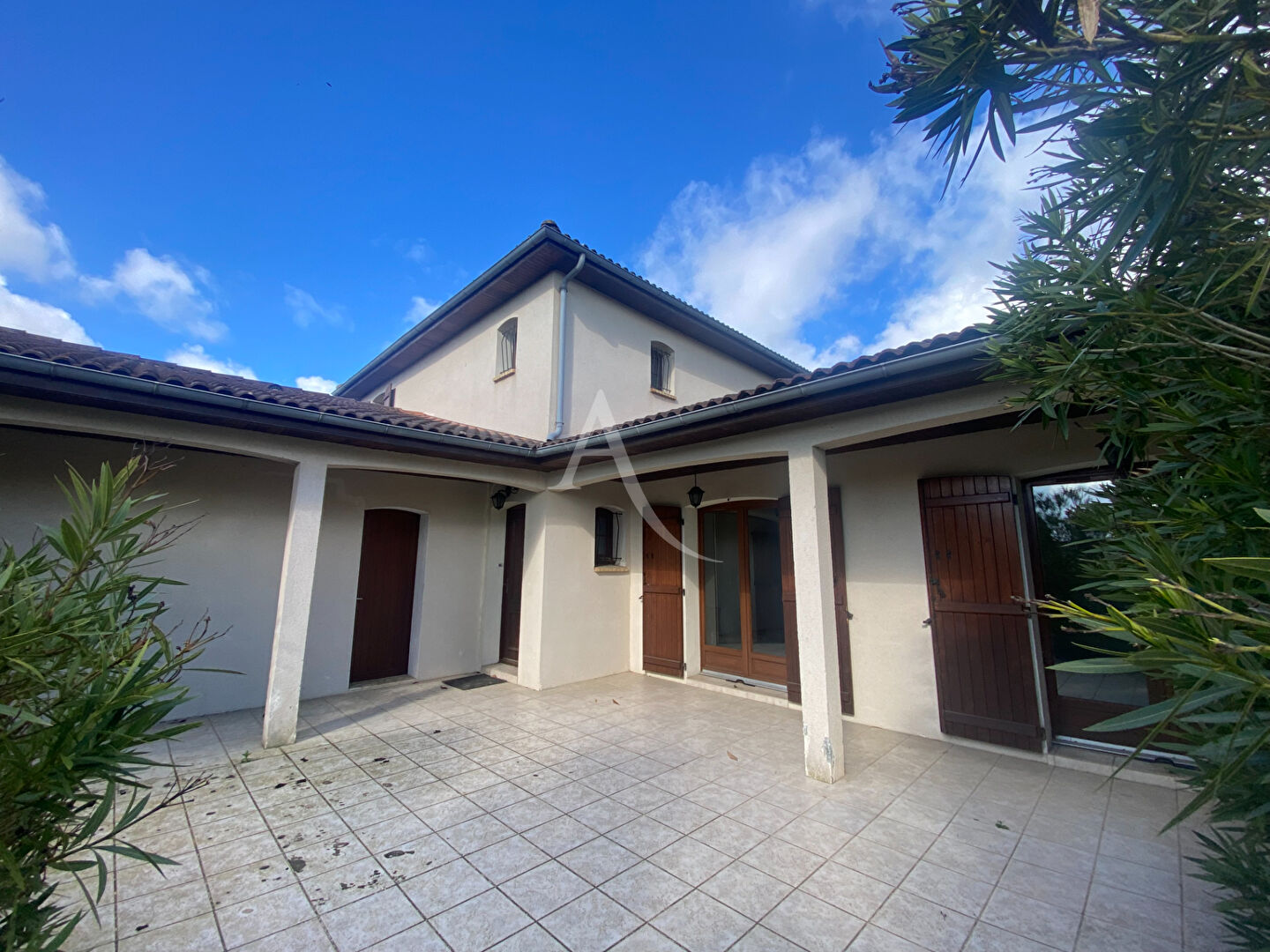 Villa / Maison 4 pièces  à vendre Rochefort 17300