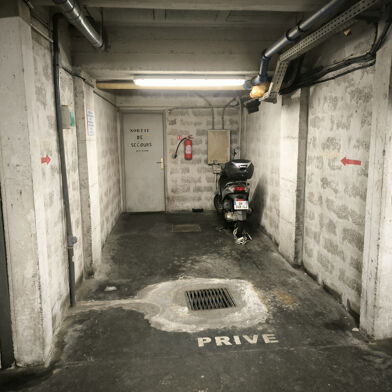 Parking 10 m²