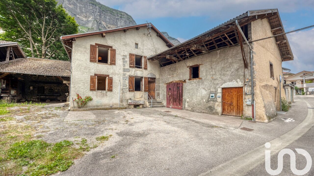 maison 5 pièces 110 m2 à vendre à Lumbin (38660)