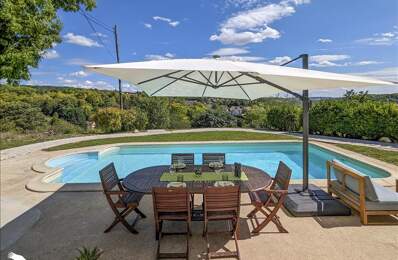 Villa de 7 pièces principales — photo du bien