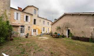 Maison 14 Pièces 374 m² à vendre à Montguyon (17270)