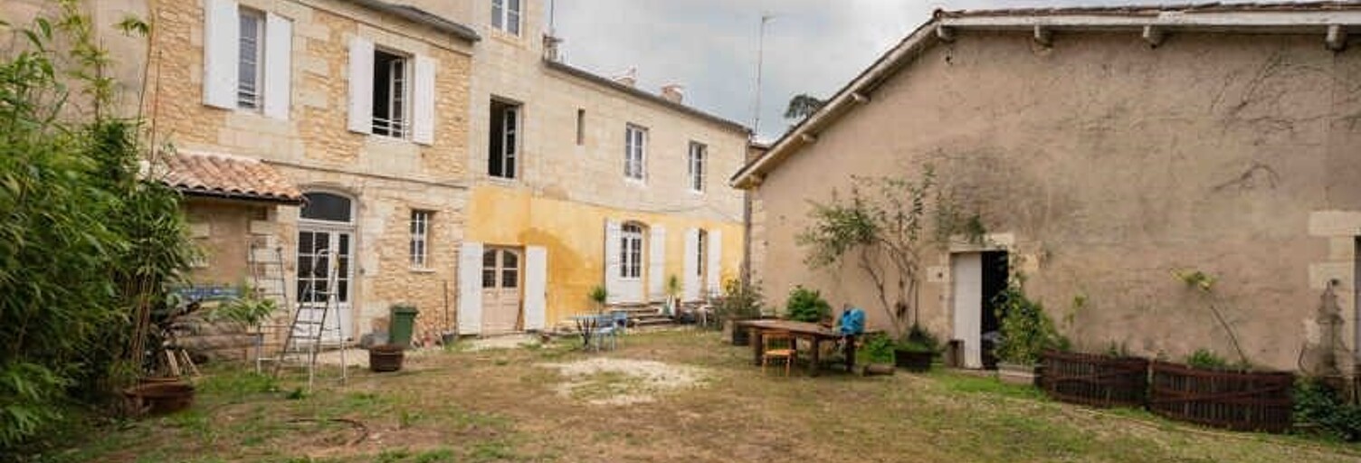 Maison 14 Pièces 374 m² à vendre à Montguyon (17270)