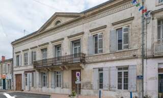 Maison 14 Pièces 374 m² à vendre à Montguyon (17270)