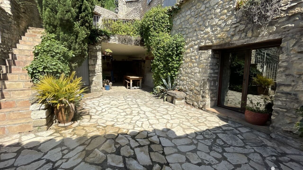 maison 5 pièces 175 m2 à vendre à Aramon (30390)