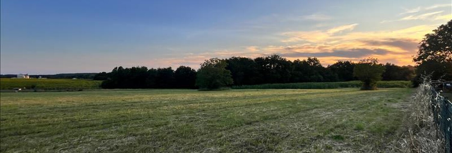 Terrain  1000 m² à vendre à Barbezieux-Saint-Hilaire (16300)