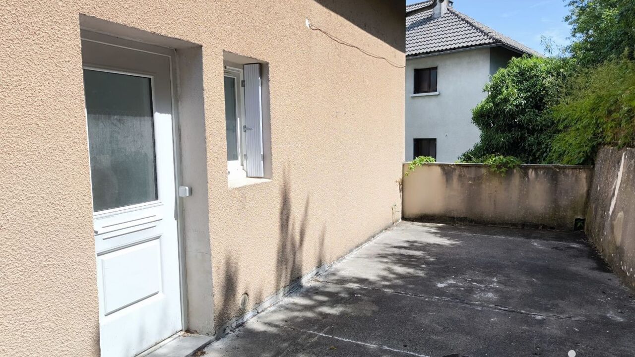 maison 8 pièces 222 m2 à vendre à Saint-Chély-d'Apcher (48200)