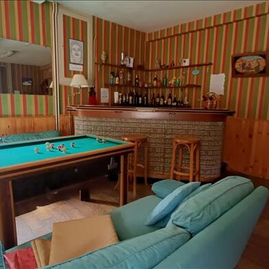 Maison 17 pièces 66900 €