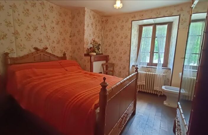 Maison en pierre de 17 pièces principales — photo 5