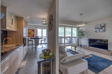 Appartement 4 pièces 233600 €