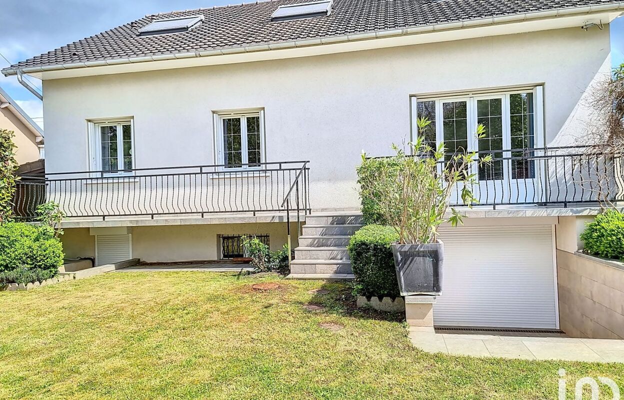 maison 7 pièces 197 m2 à vendre à Athis-Mons (91200)