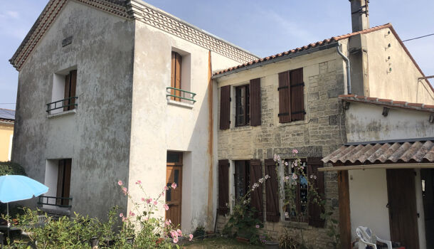 Villa / Maison 5 pièces  à vendre Beauvais-sur-Matha 17490