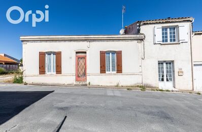 vente maison 55 450 € à proximité de Beaugeay (17620)