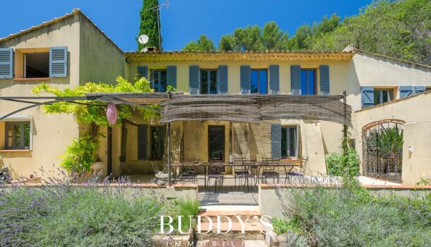 Villa / Maison 9 pièces  à vendre Aubagne 13400