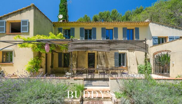 Villa / Maison 6 pièces  à vendre Aubagne 13400