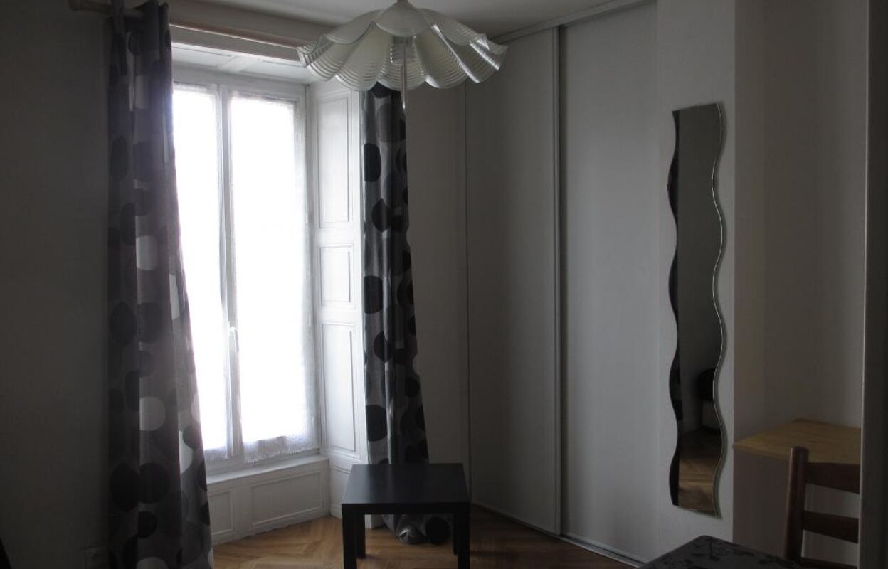 appartement 1 pièces 18 m2 à louer à Aurillac (15000)