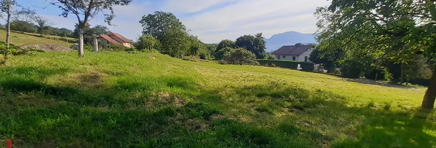 Terrain  588 m² à vendre à Traize (73170)