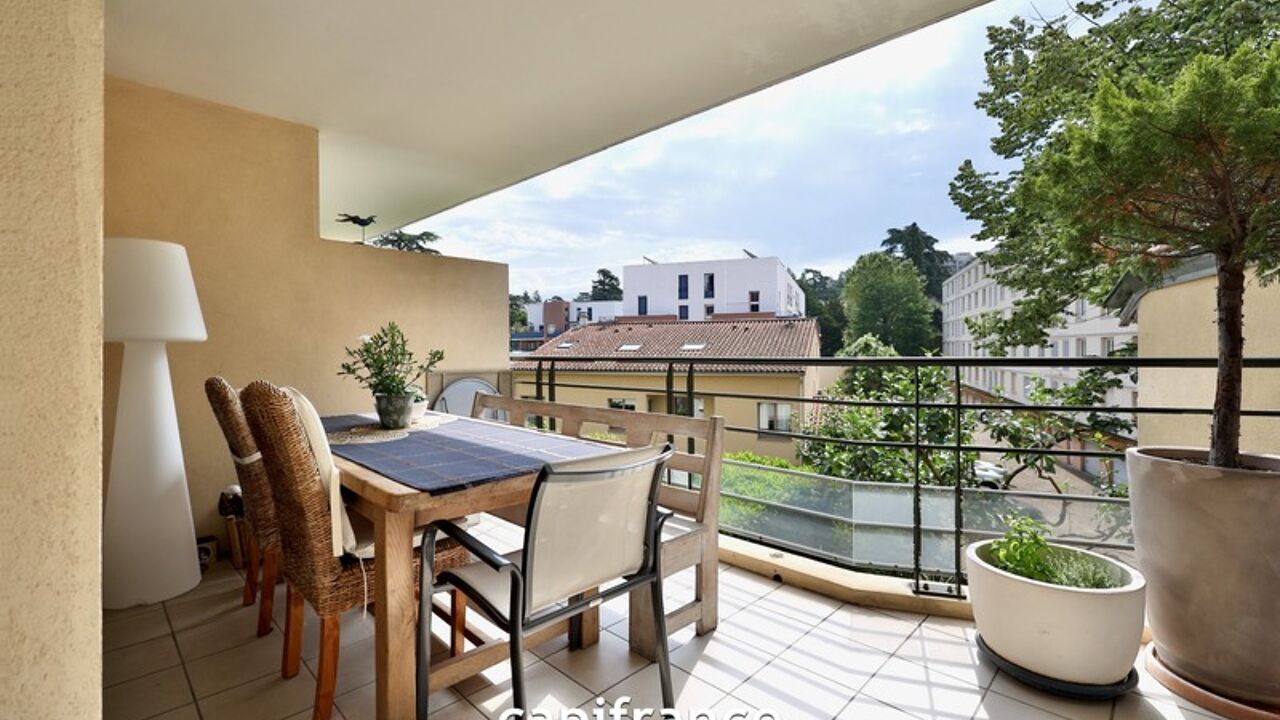 appartement 5 pièces 126 m2 à vendre à Tassin-la-Demi-Lune (69160)