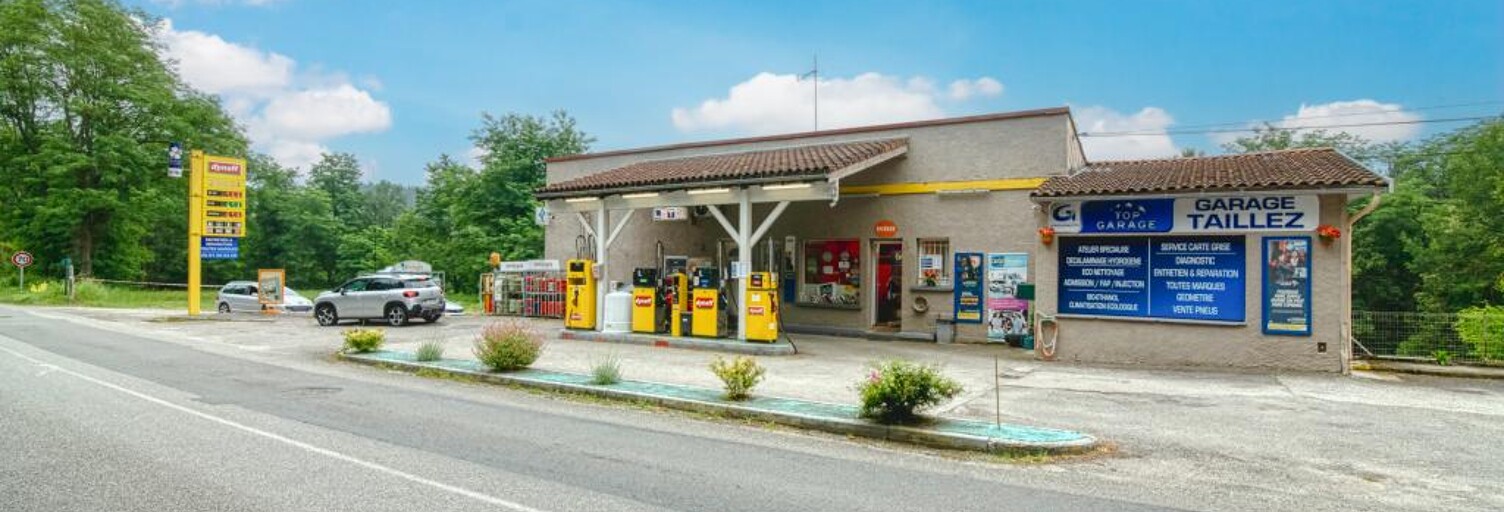 Local industriel 5 Pièces 700 m² à vendre à Saint-Pierre-de-Rivière (09000)