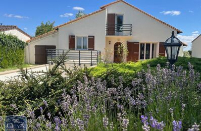 vente maison 236 000 € à proximité de Cherves (86170)