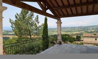Maison 7 Pièces 280 m² à vendre à Villeneuve-de-Berg (07170)