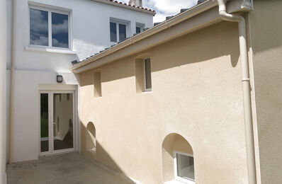 vente maison 233 550 € à proximité de Saint-Andre-de-la-Marche (49450)