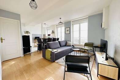 Appartement 3 pièces 74400 €
