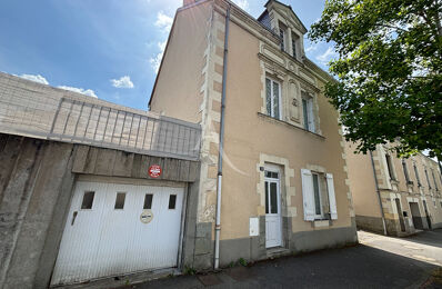 vente maison 233 800 € à proximité de Coudray (53200)