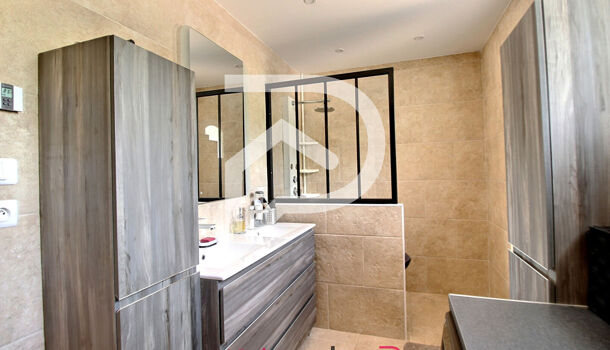 Villa / Maison 6 pièces  à vendre Crau (La) 83260