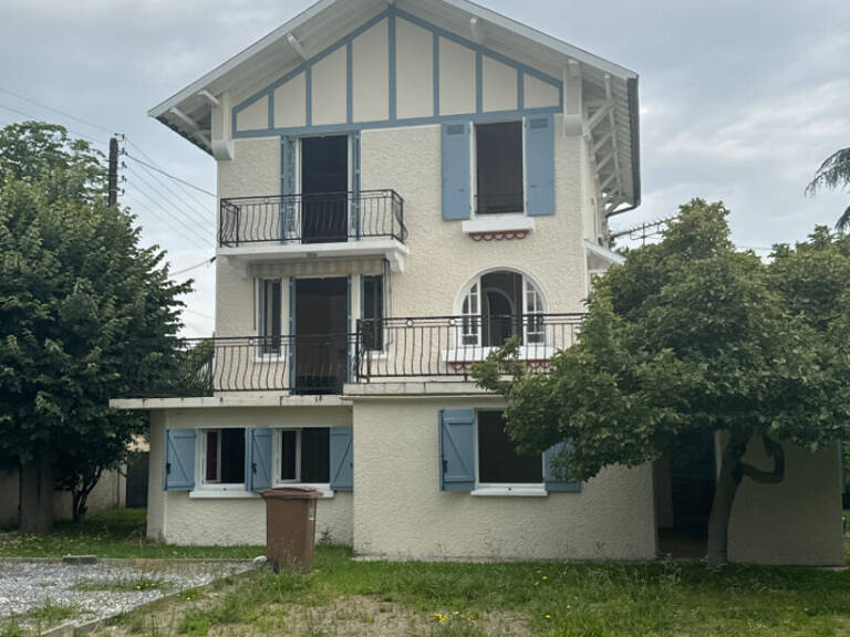 À Vendre : Magnifique Villa Anglaise des Années 1930 à Billère — photo 1