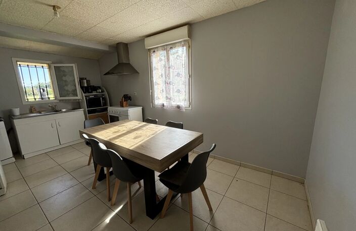 EXCLUSIVITÉ - GONDRIN, VILLA DE 2007- 3 CHAMBRES AVEC GARAGE ET JARDIN — photo 3