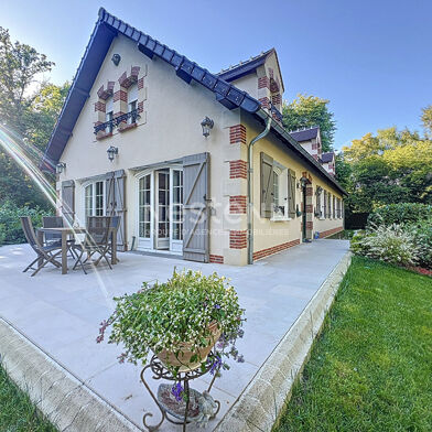 Maison 8 pièces 995000 €