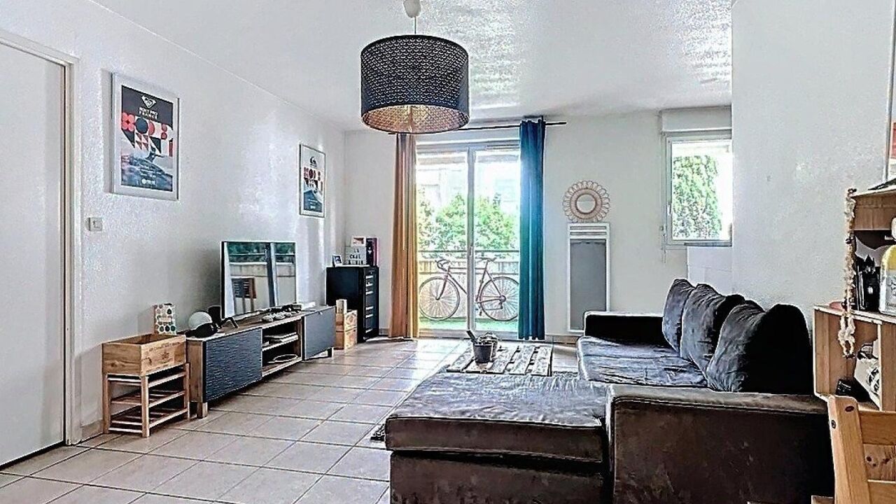 appartement 2 pièces 44 m2 à vendre à Bordeaux (33000)