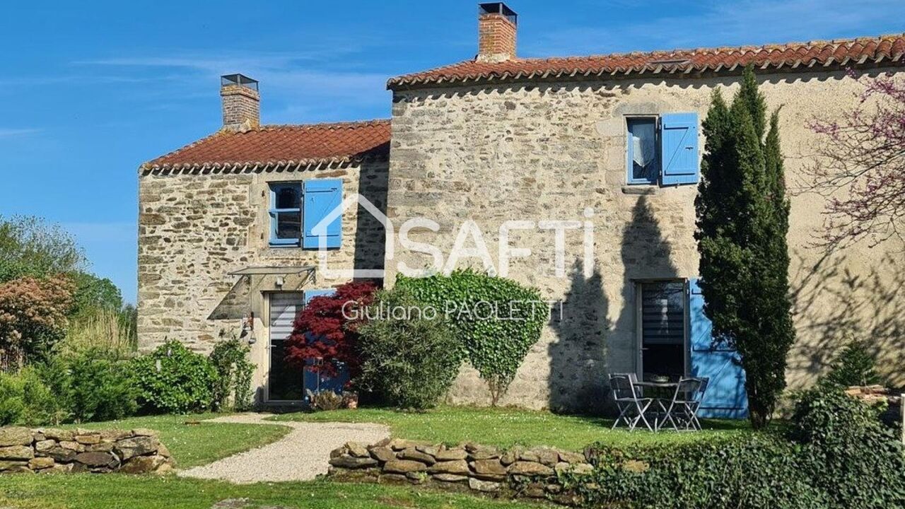 maison 8 pièces 203 m2 à vendre à Aizenay (85190)