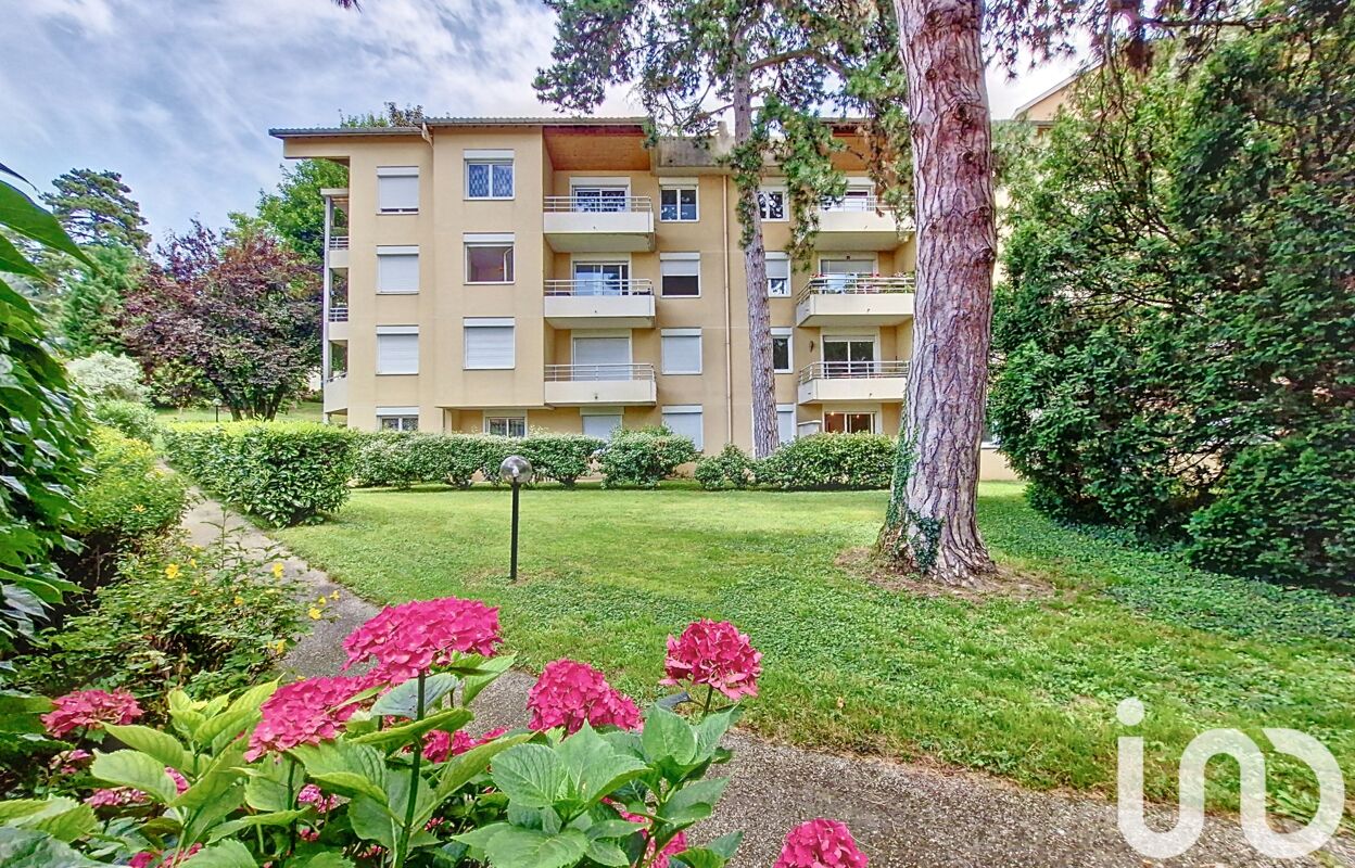 appartement 2 pièces 43 m2 à vendre à Genas (69740)