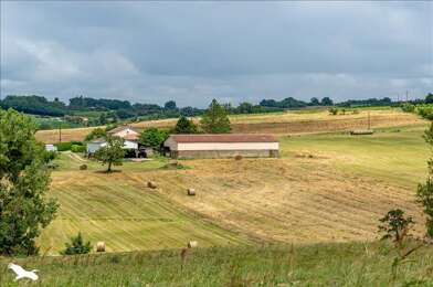 Maison 7 pièces 333380 €