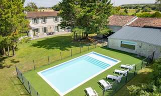 Maison 10 Pièces 364 m² à vendre à Bignay (17400)